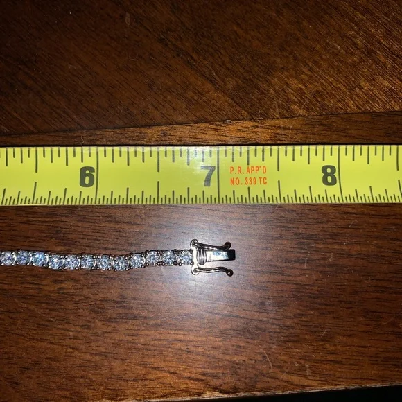 5.2 cttw Moissanite Tennis Bracelet set in 925 Sterling Silver - Picture 8 of 9